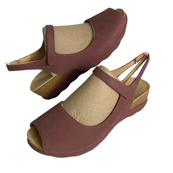 Dansko Marcy Milled Nubuck Slingback Sandals Women's size 9.5 - Picture 1 of 8